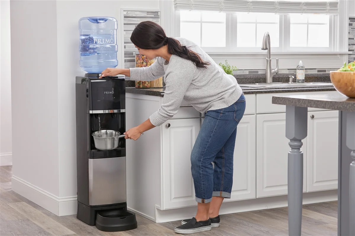 Mastering the Primo Water Dispenser: Rear-Mounted Controls插图2